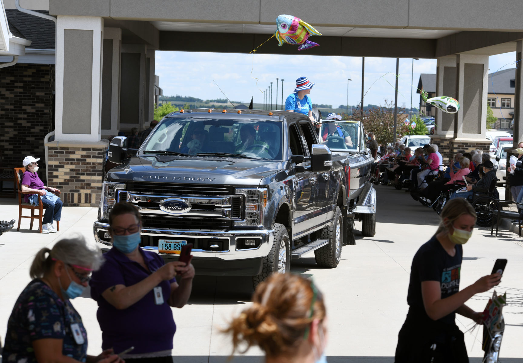 nursing-home-parade